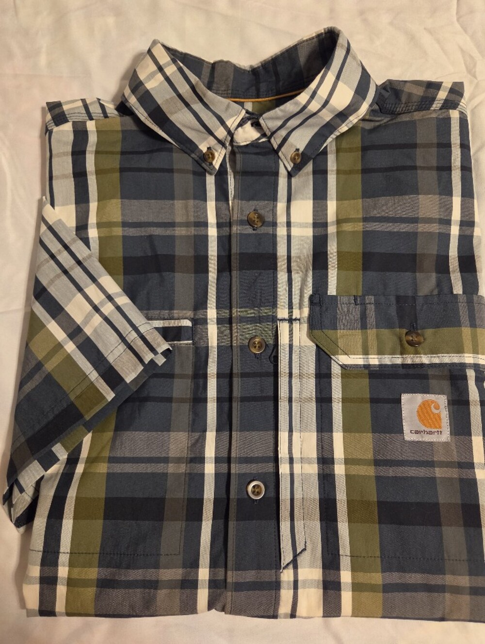 Carhartt Men’s Short-Sleeve Plaid Relaxed Fit Button-Down in Blue and Olive Sz M